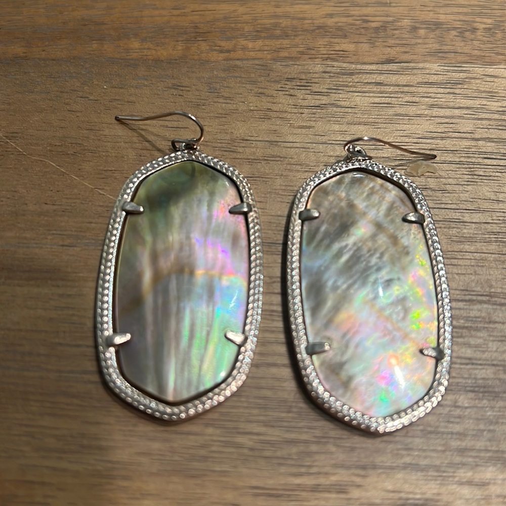 Kendra Scott Danielle Earrings iridescent